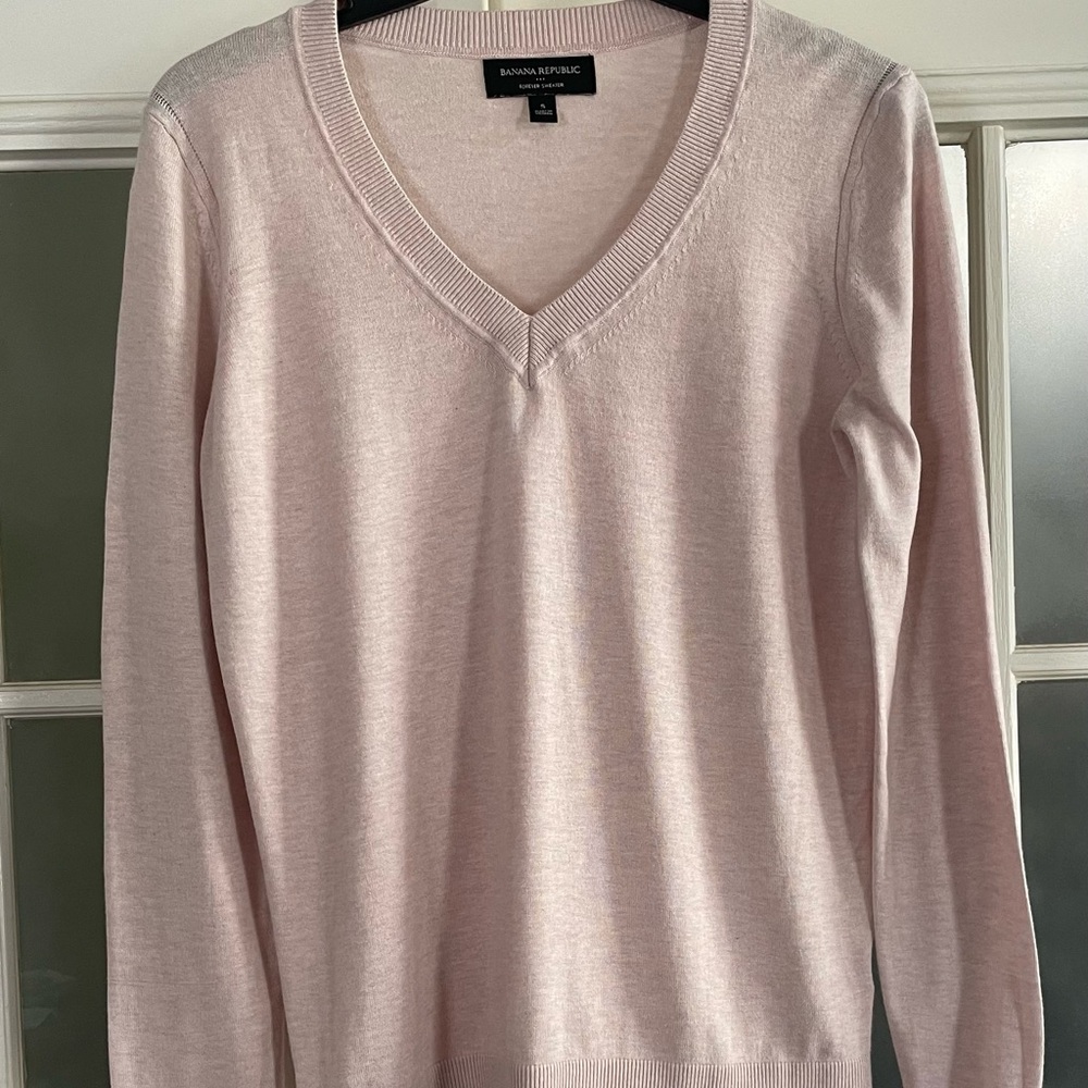 Banana Republic Soft Pink V-Neck Sweater